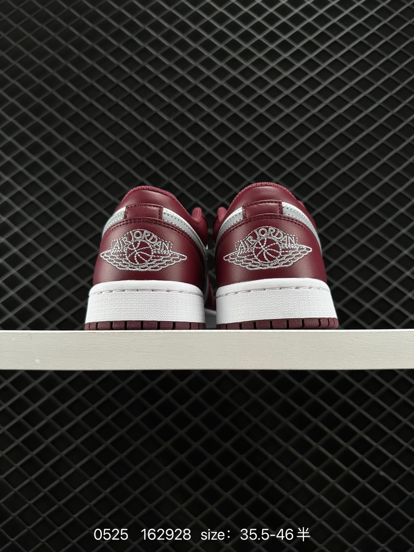 Air Jordan 1 Low AJ1